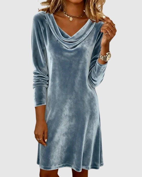 Mila – Rochie Elegantă din Catifea Premium