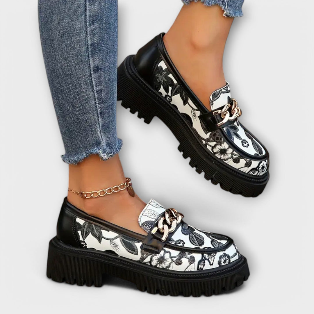 Sandra - Pantofi Eleganți Retro