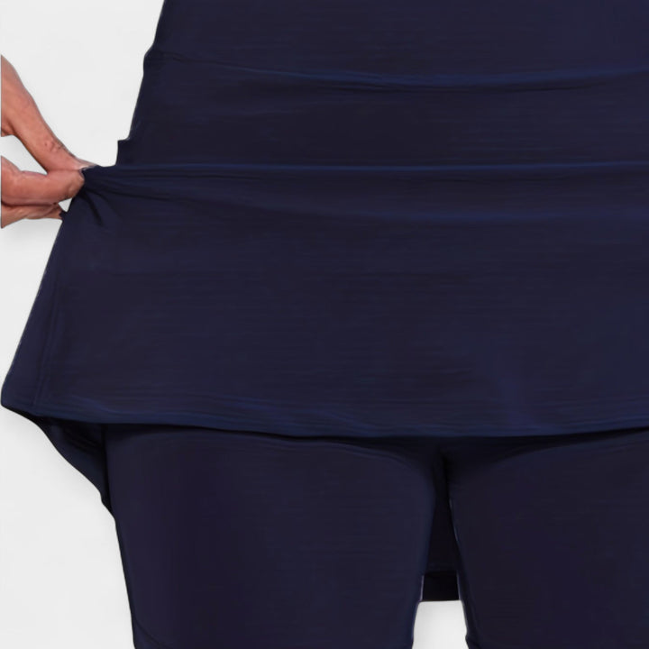 Pantaloni scurți cu fustă