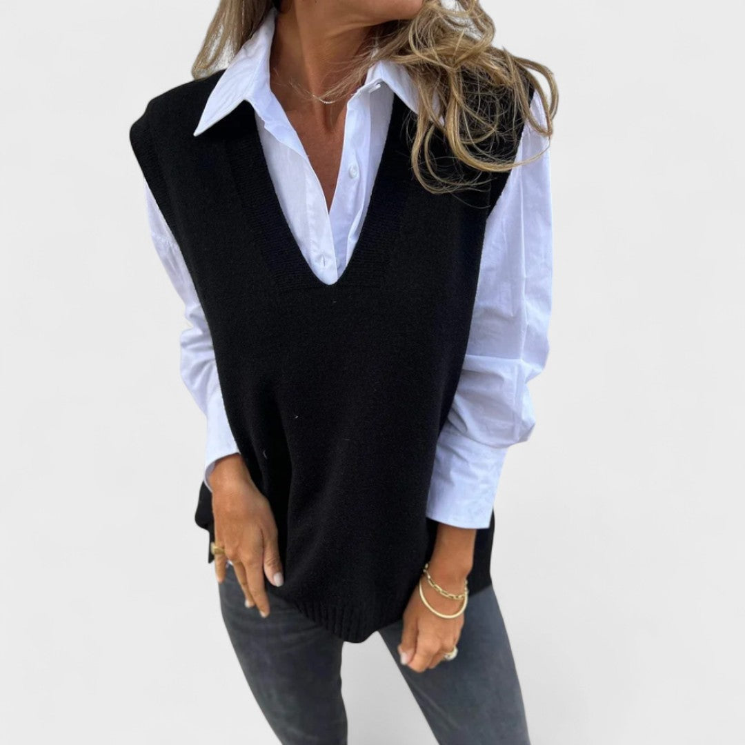 Păvica - Vestă tricotată