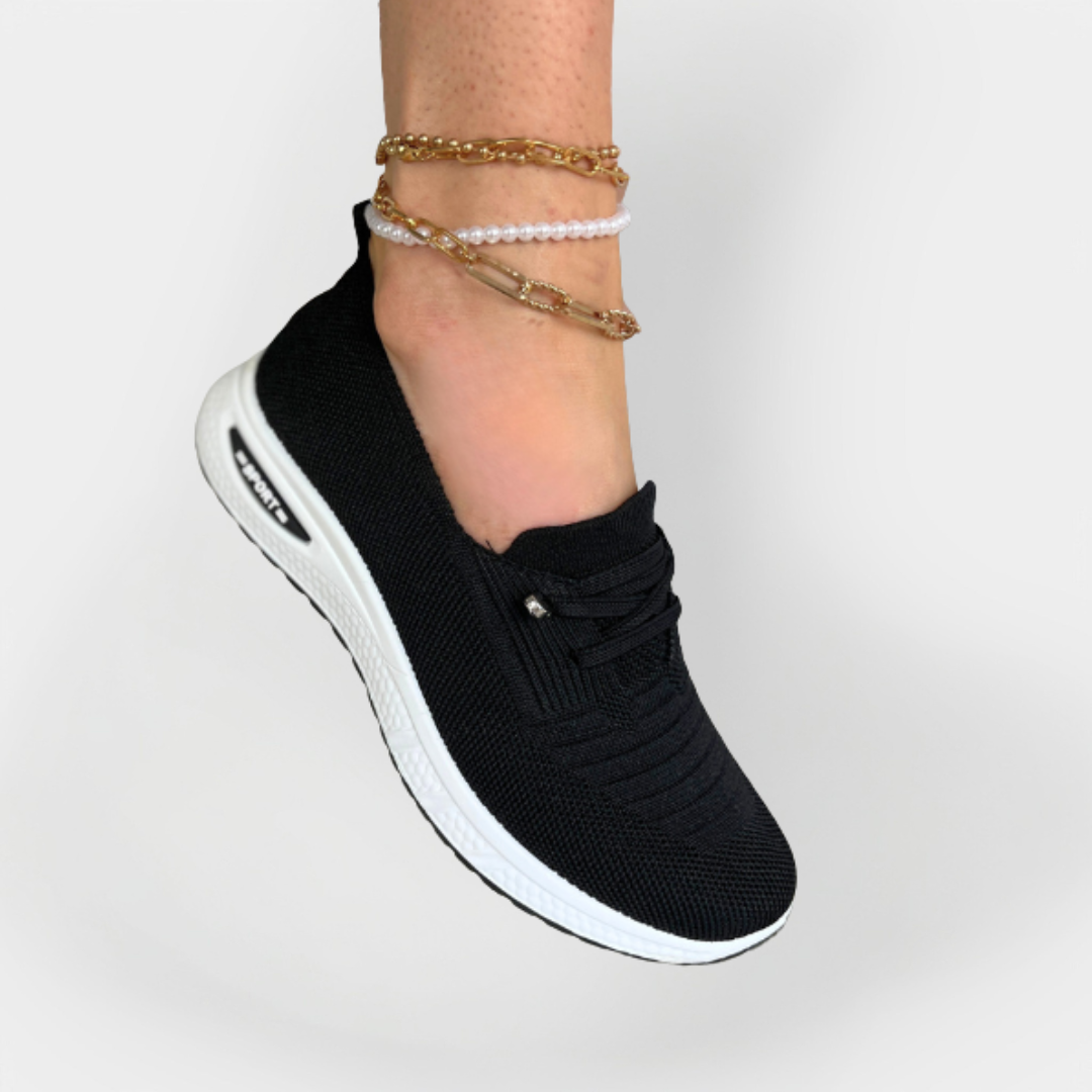 Pantofi sport din material ușor și talpă flexibilă