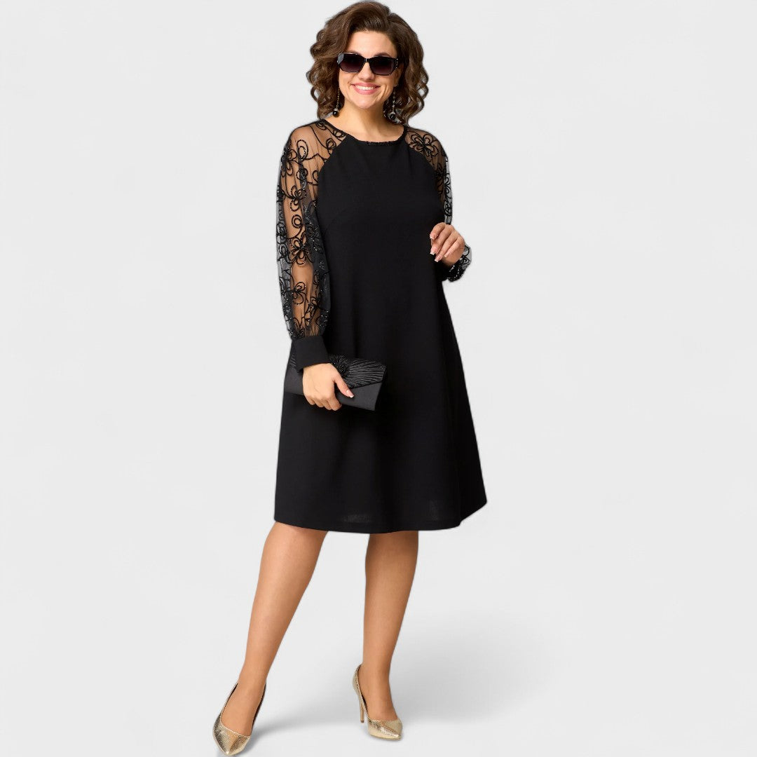 Daniela - Rochie Elegantă din Dantelă