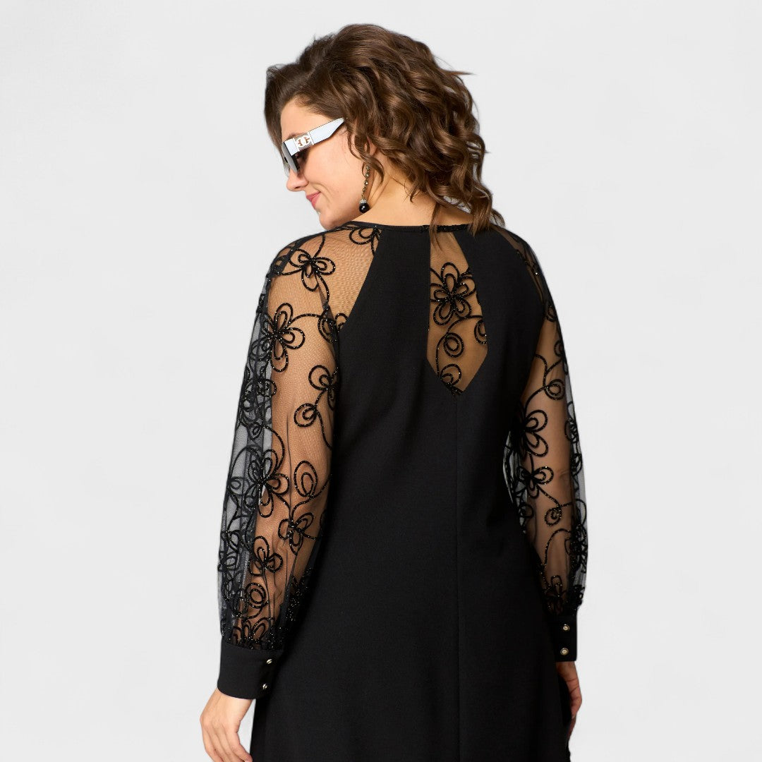 Daniela - Rochie Elegantă din Dantelă