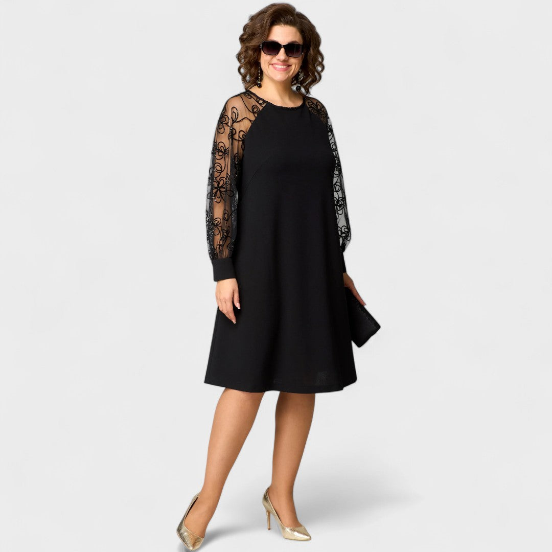 Daniela - Rochie Elegantă din Dantelă