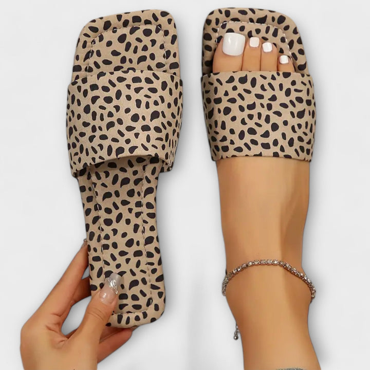 Yasmina - Mocasinii plat cu imprimeu leopard