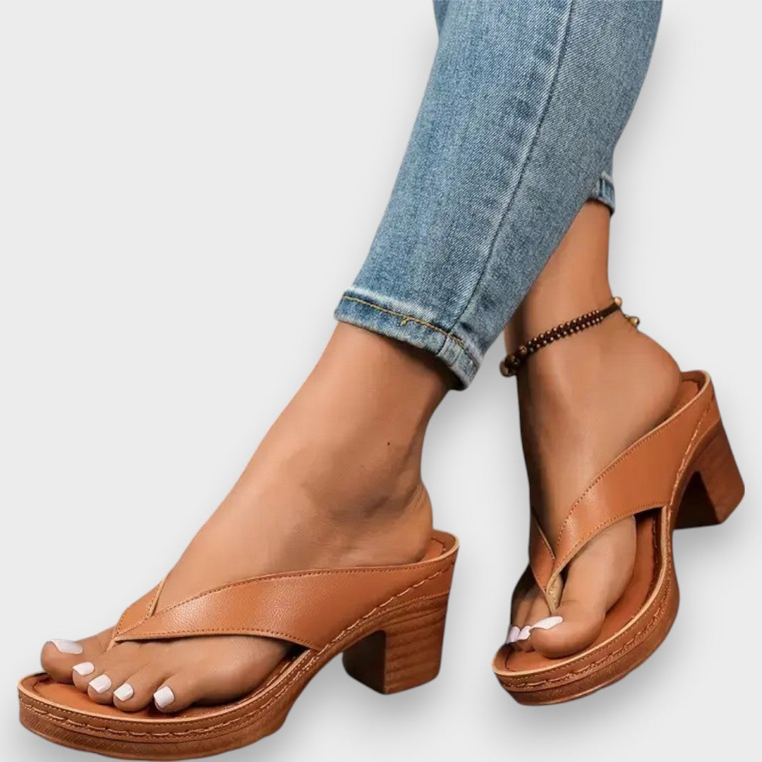 Radoika - Balerini ortopedici cu toc