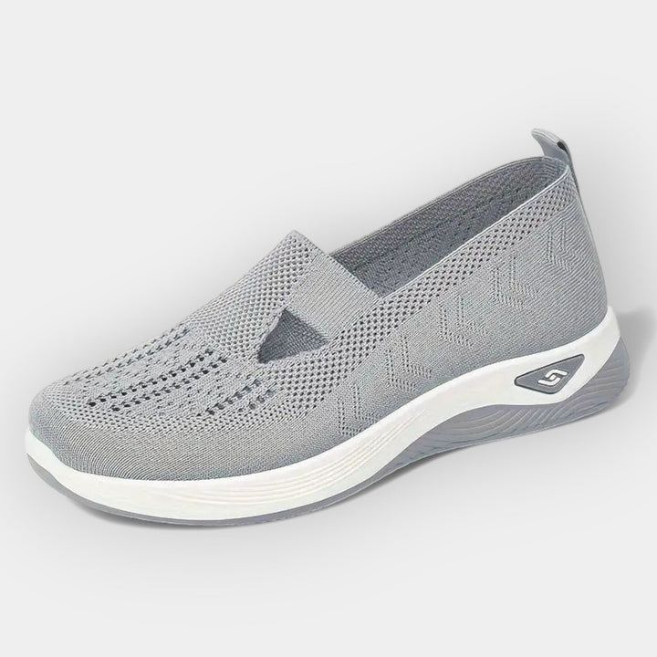 Încălțăminte Anatomice cu Design Respirabil