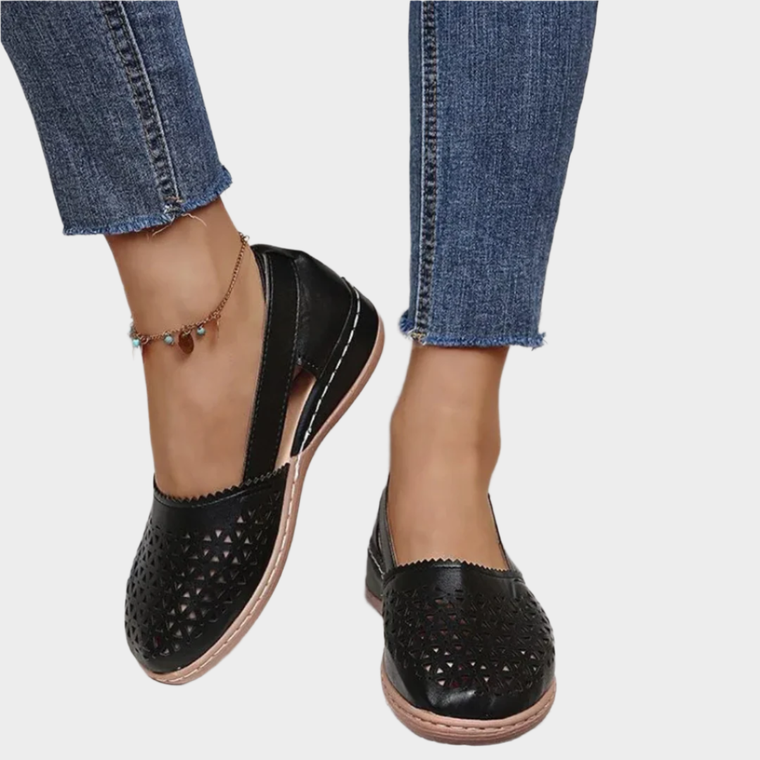 Balerini Anatomici cu Decupaje și Panglică