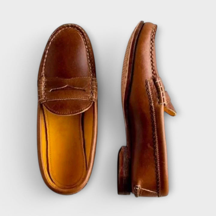 Loafers clasici pentru femei