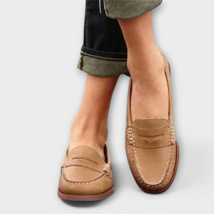 Loafers clasici pentru femei