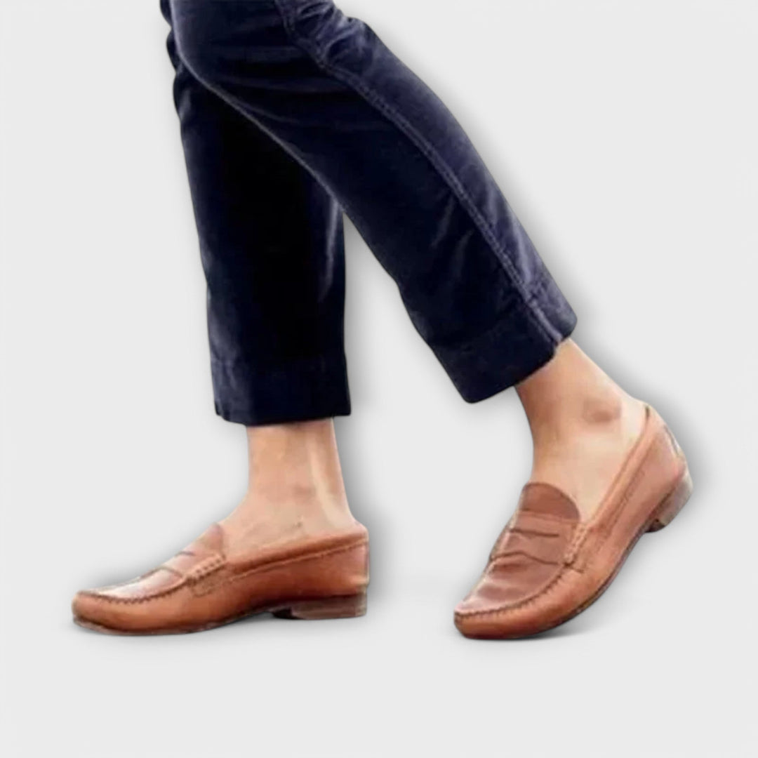 Loafers clasici pentru femei