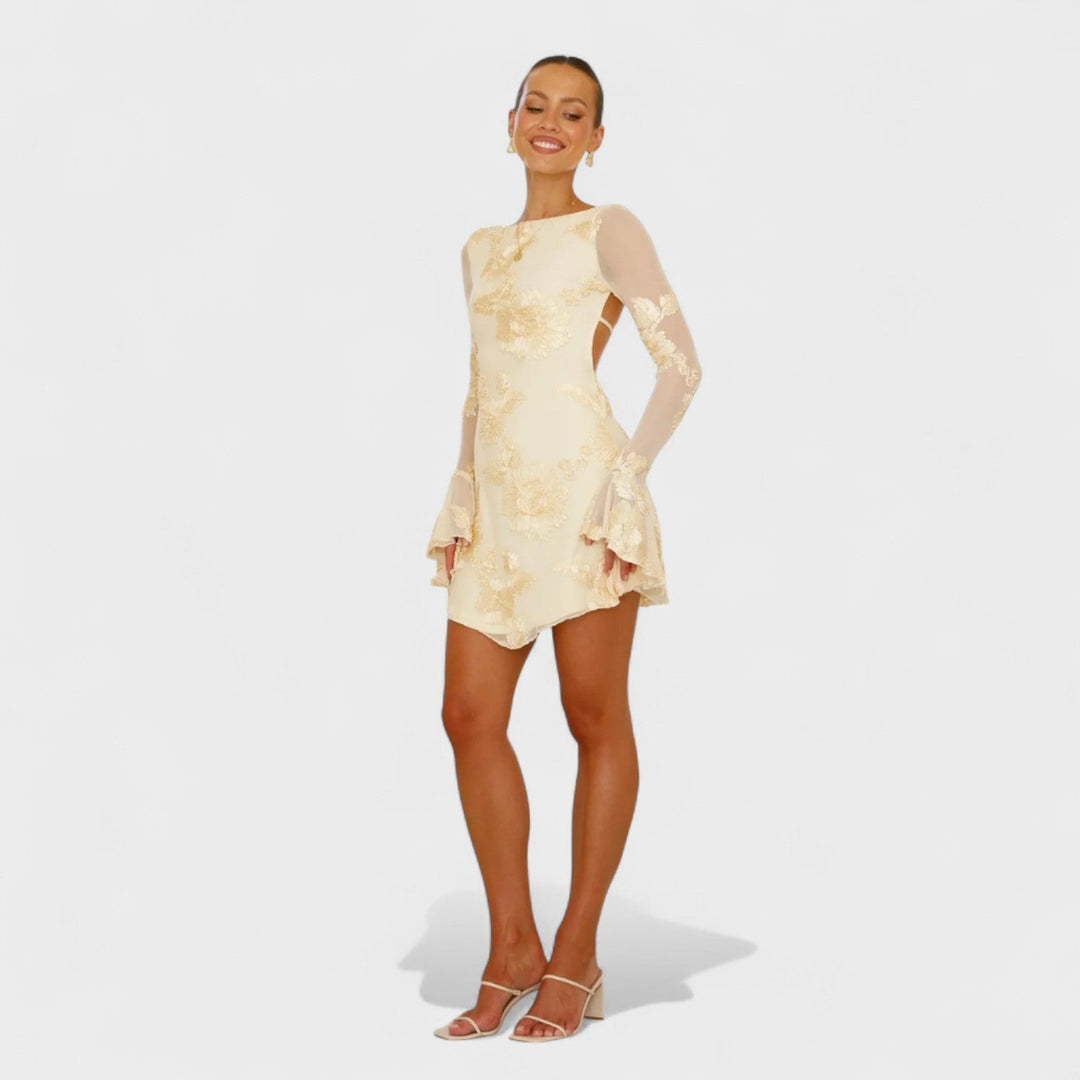 Julia - Rochie cu farmec floral