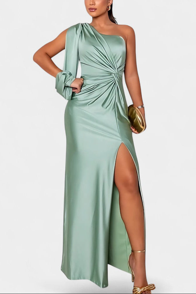 Gabriela Rochie Asimetrică cu Drapare pe Un Umăr