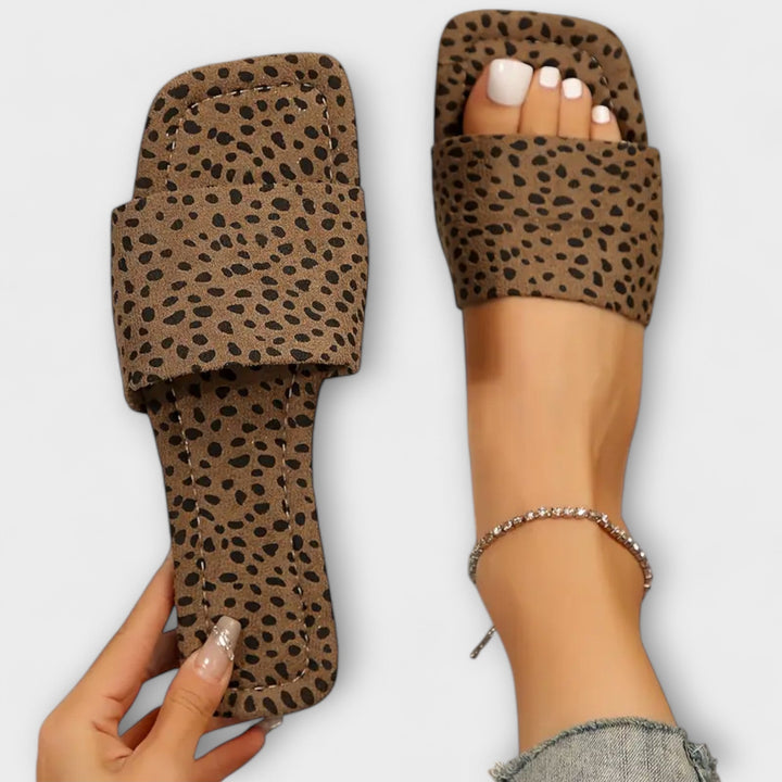 Yasmina - Mocasinii plat cu imprimeu leopard