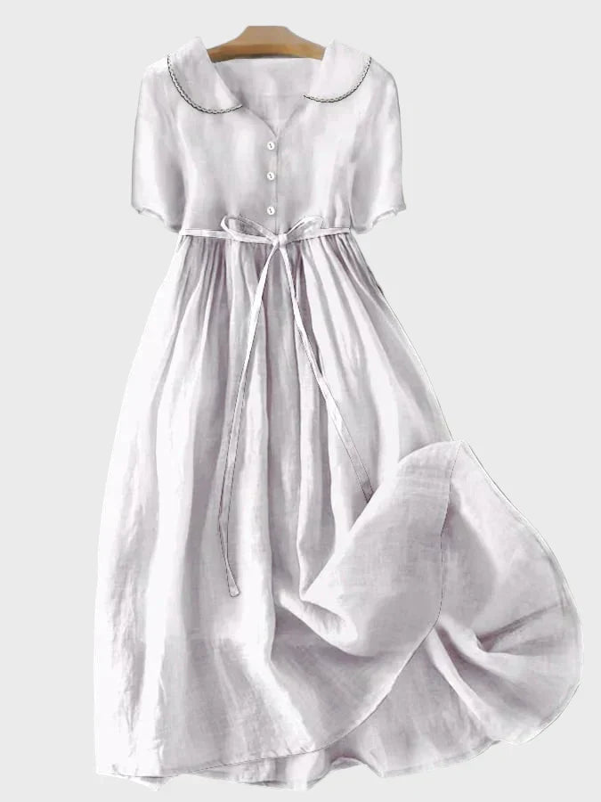 Rochie Clasică cu Butoni