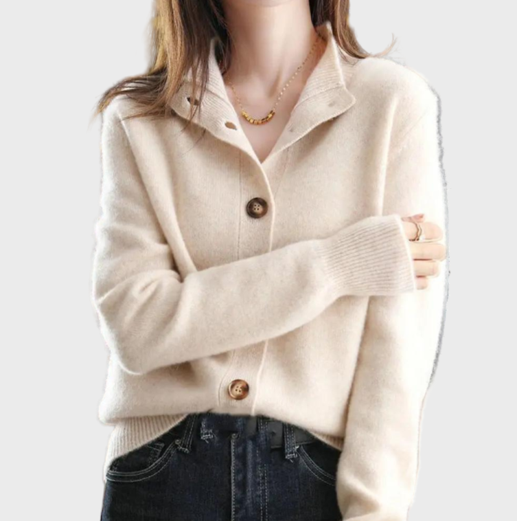 Vesta Tricotată Elegantă și Confortabilă