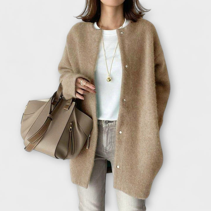 Vesna - Jachetă confortabilă și Relax