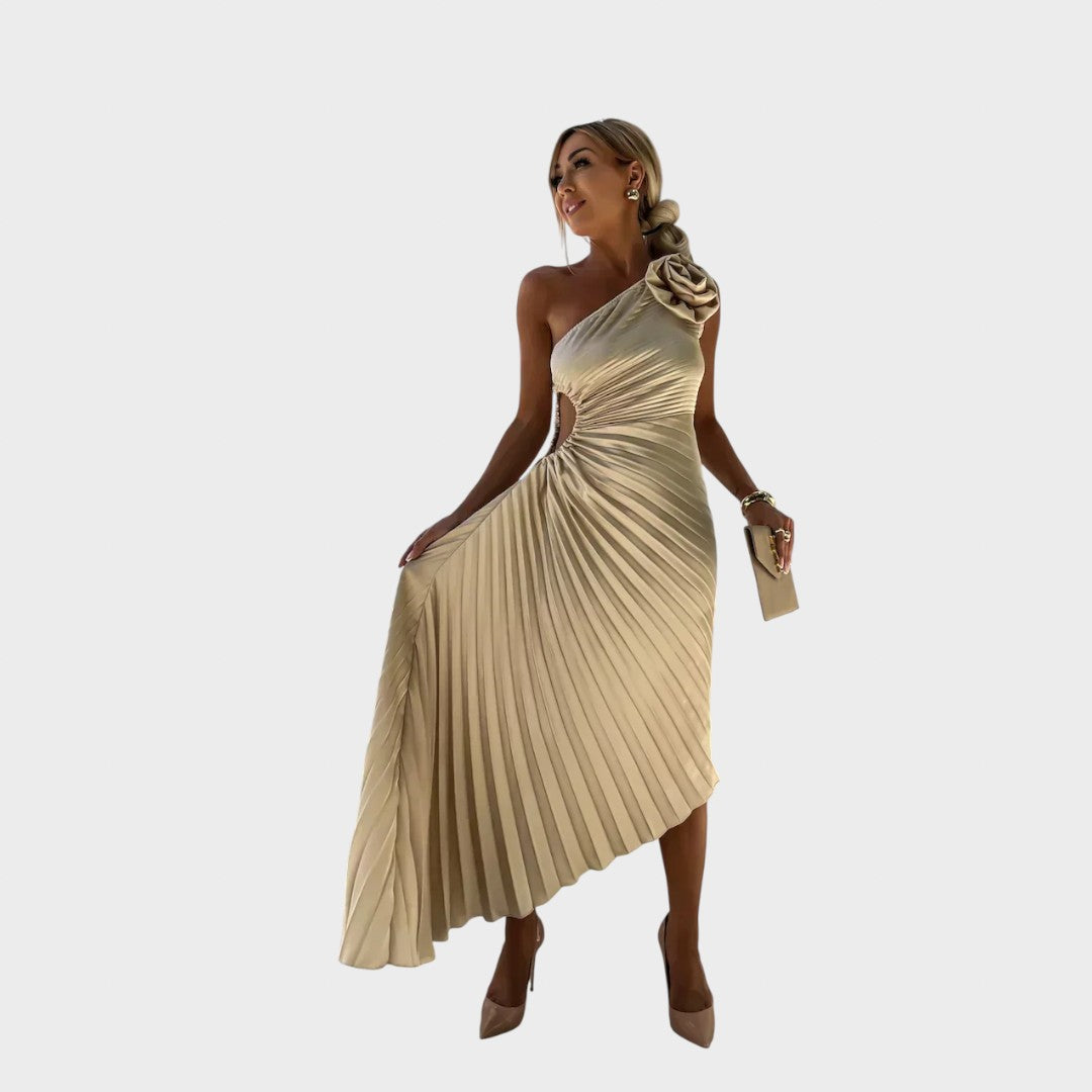 Nika - Rochie Elegantă cu Umeri Plisați