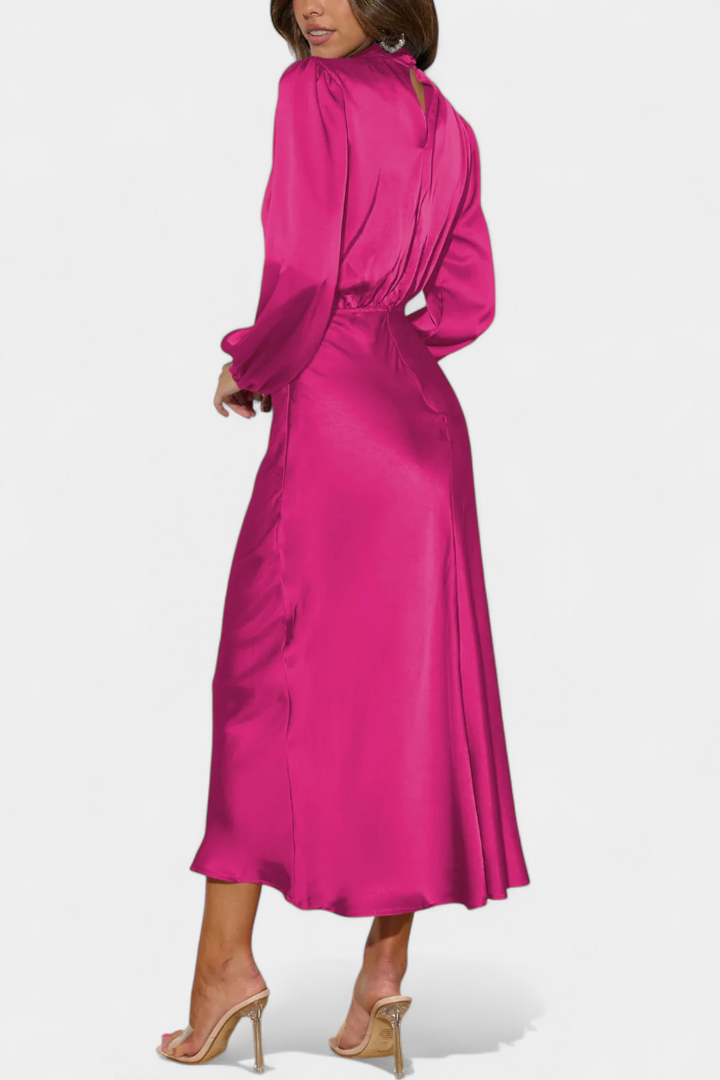 Rochie Maxi Maria cu Guler Înalt și Detalii Colorate