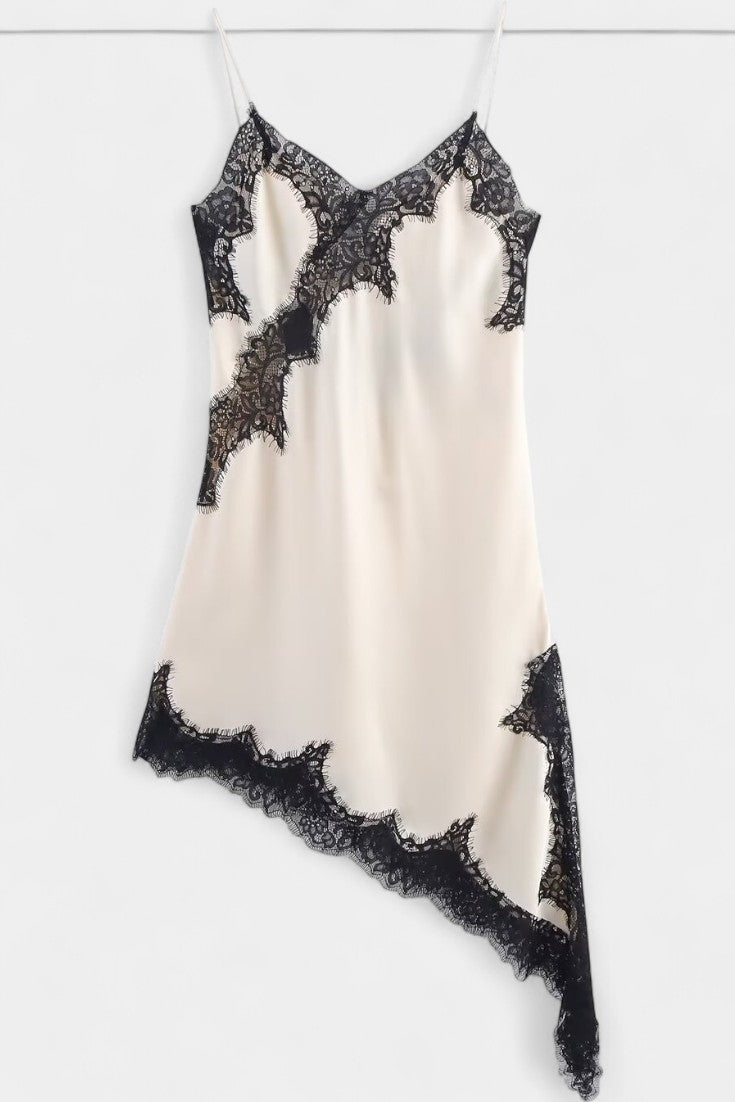 Rochie Mini Katarina cu Bretele și Dantelă