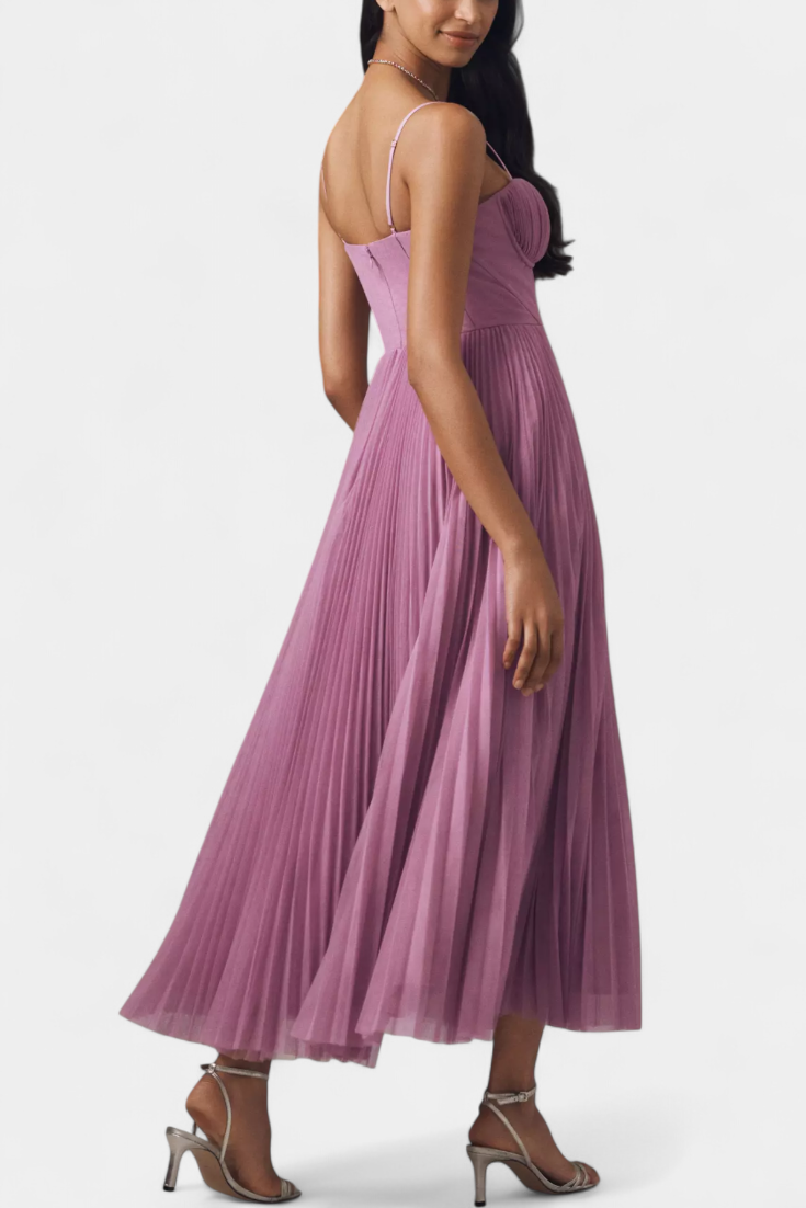 Nives - Rochie plisată din chiffon cu decolteu în formă de inimă și corset structurat