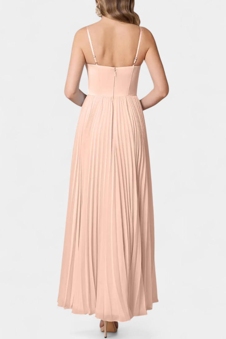 Nives - Rochie plisată din chiffon cu decolteu în formă de inimă și corset structurat