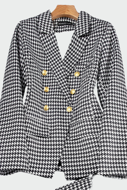 Sacou în stil clasic